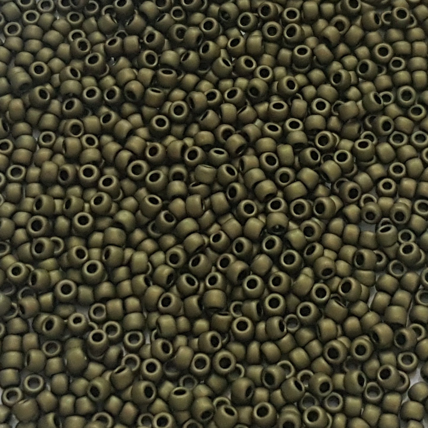 8/0 TR-617 Dark Olive Matte Round Toho Seed Beads - Beading Supply - Kalitheo Jewellery