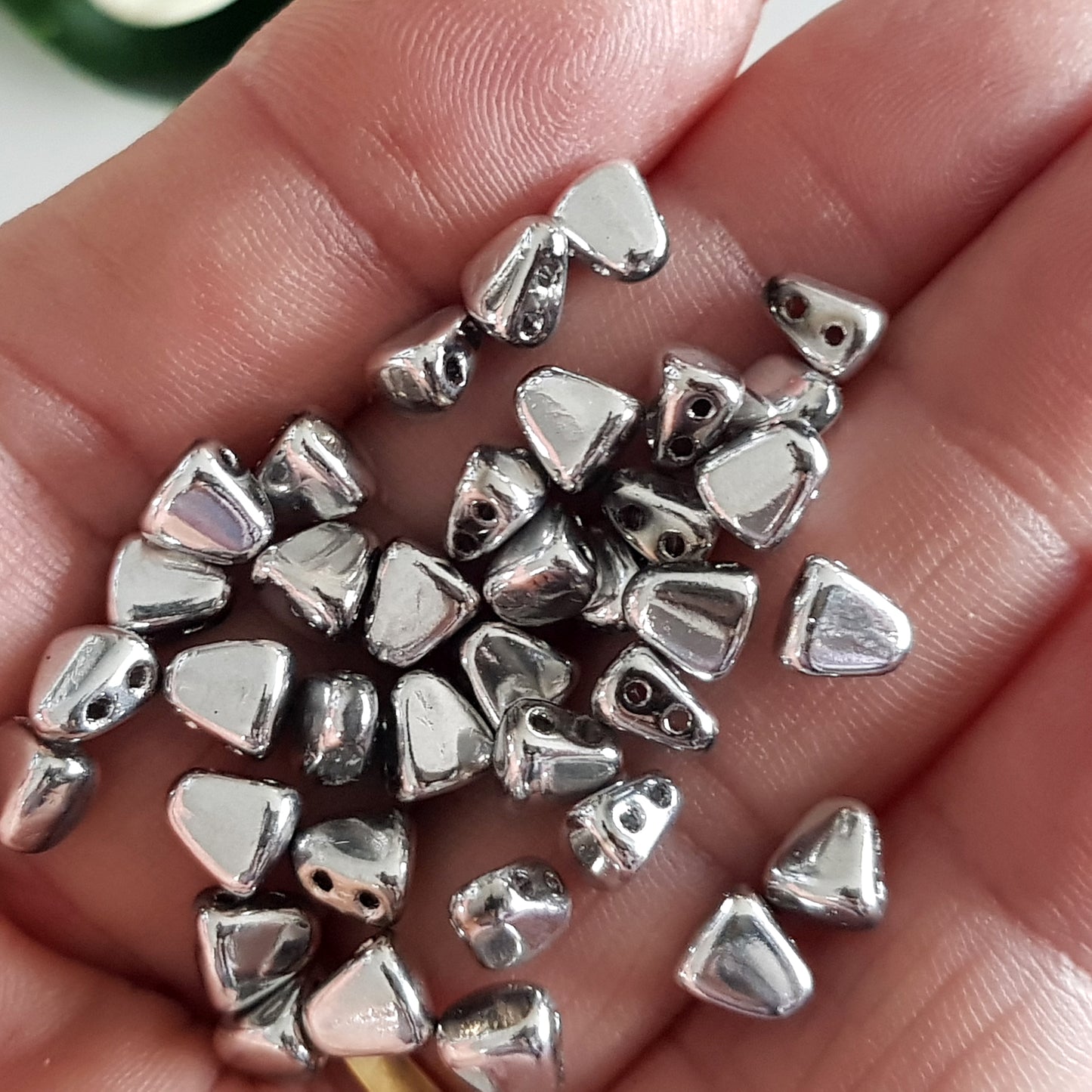 Nib-Bit by Matubo - Silver -10g packs | NB-27000 | Beading Supply
