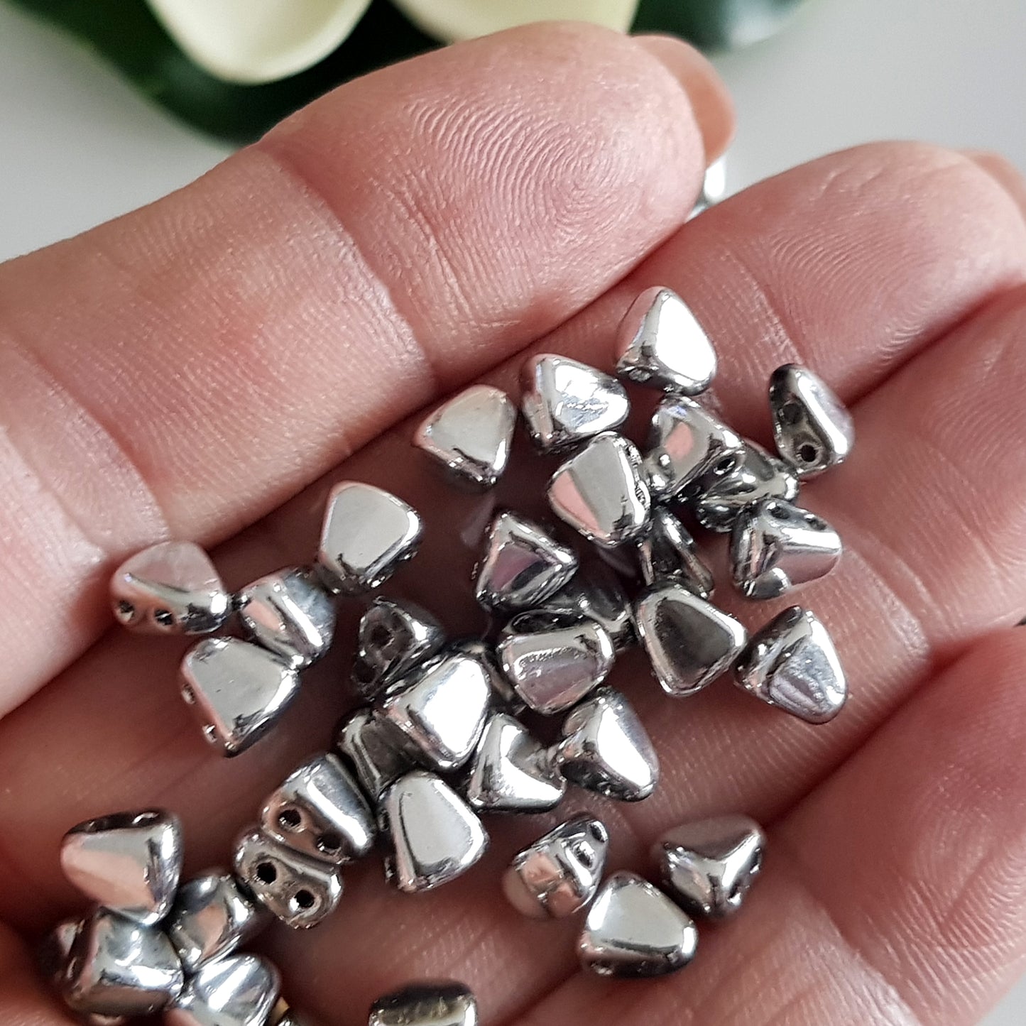 Nib-Bit by Matubo - Silver -10g packs | NB-27000 | Beading Supply