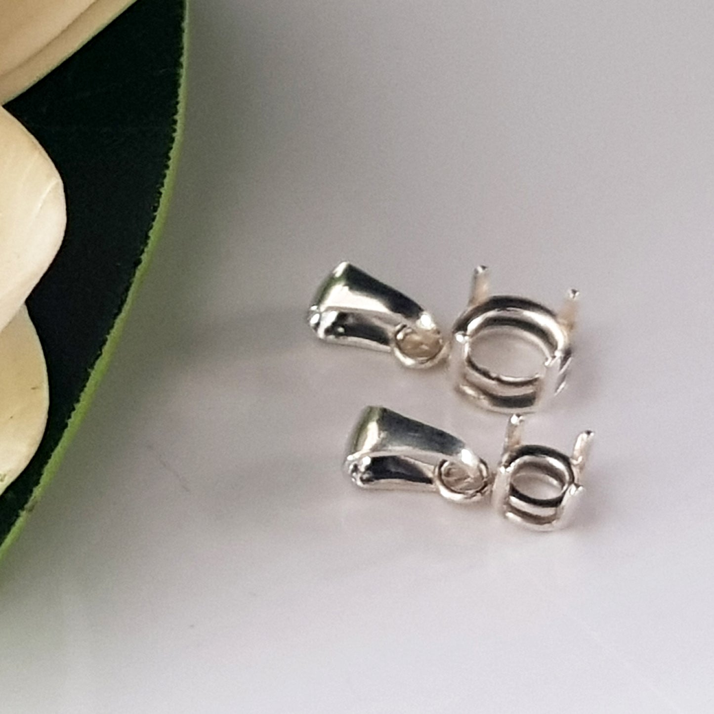 Pendant Drop - Basket Claw Setting with Bail 925 Sterling Silver - Cabochon & Gemstone Setting | PD-SS-CS | Pendant Supply
