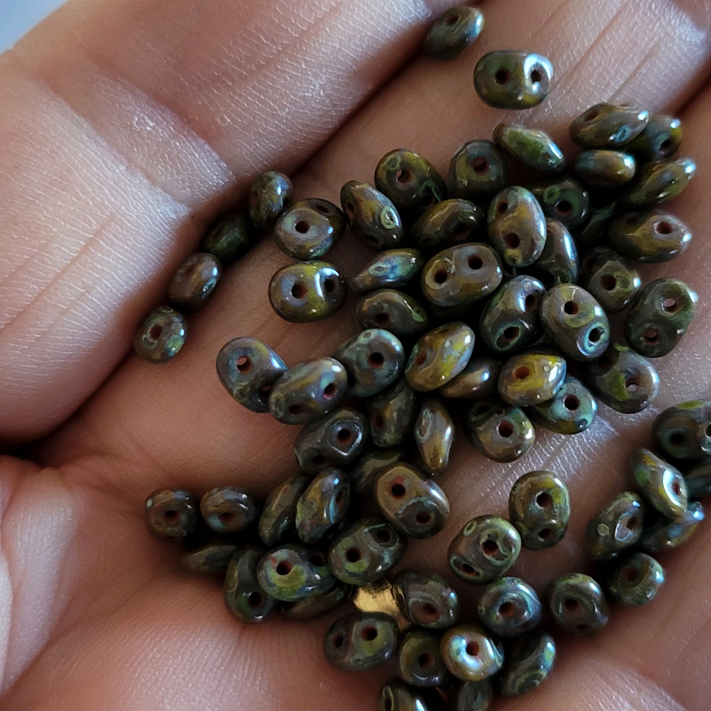 Matubo SuperDuo - OLIVINE OPAQUE - Picasso - 10g | SD-T52410 | Beading Supply