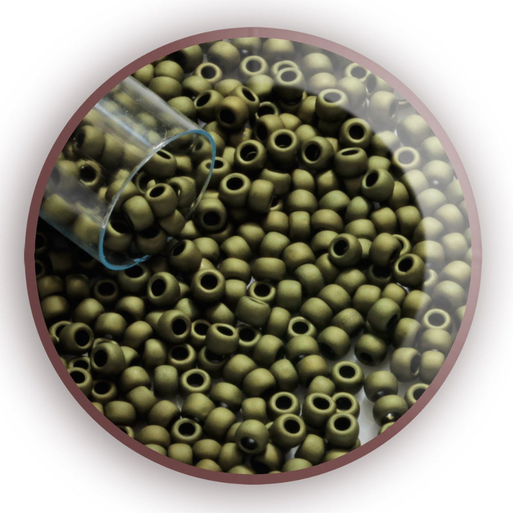 11/0 TR-617 Dark Olive Matte Round Toho Seed Beads - close up circle