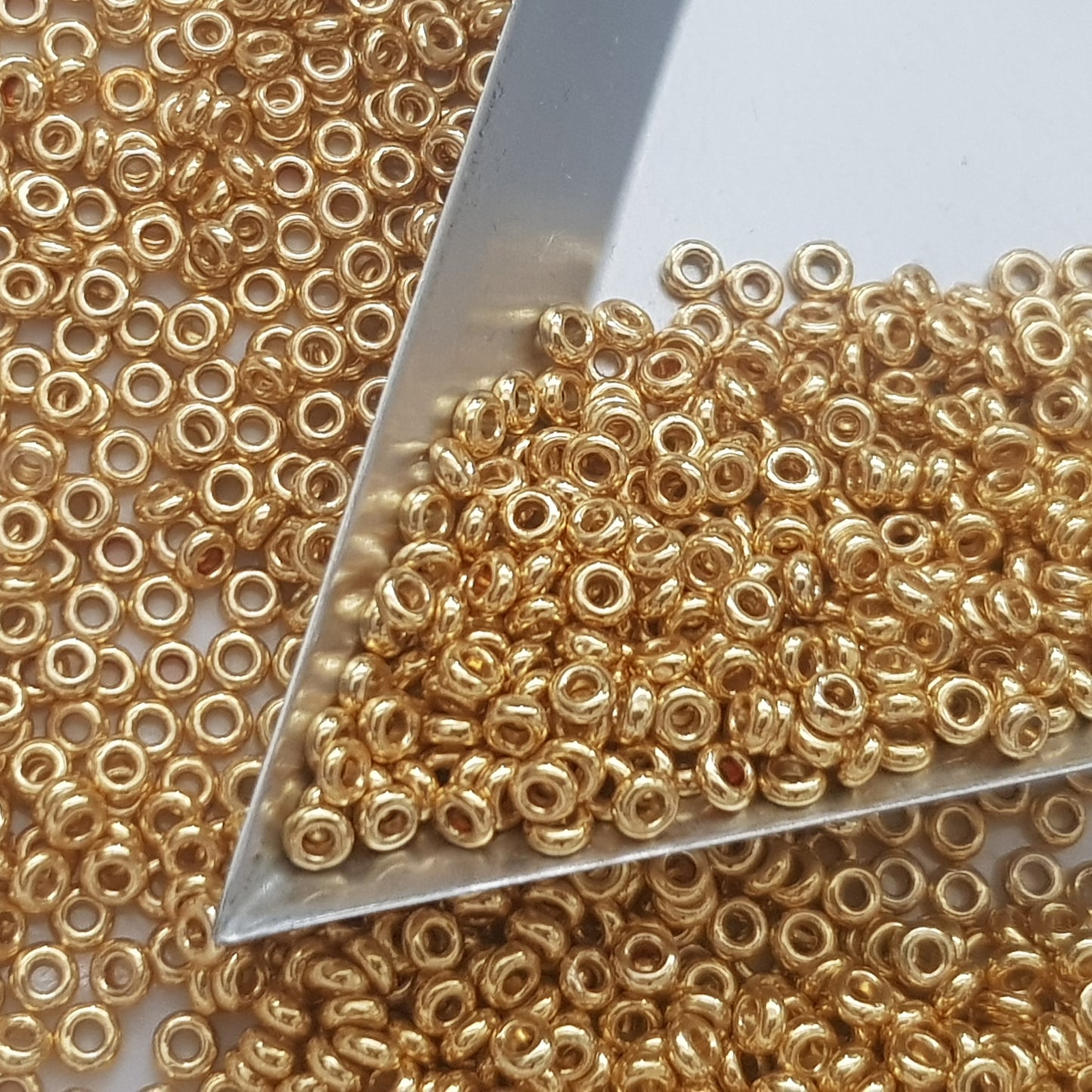 Demi 8/0 - TN-PF557 Starlight Gold Galvanized Permanent Finish 5g Seed Beads - Beading Supply