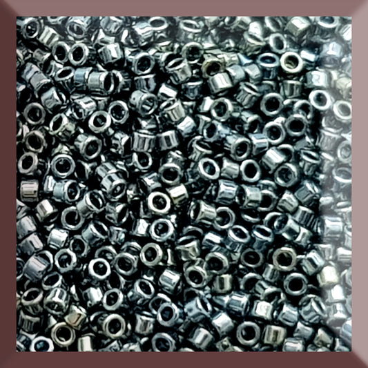 Aiko 11/0 TA-512 Green Silver Galvanized Precision-Cut Cylinder Toho Seed Beads | Beading Supply