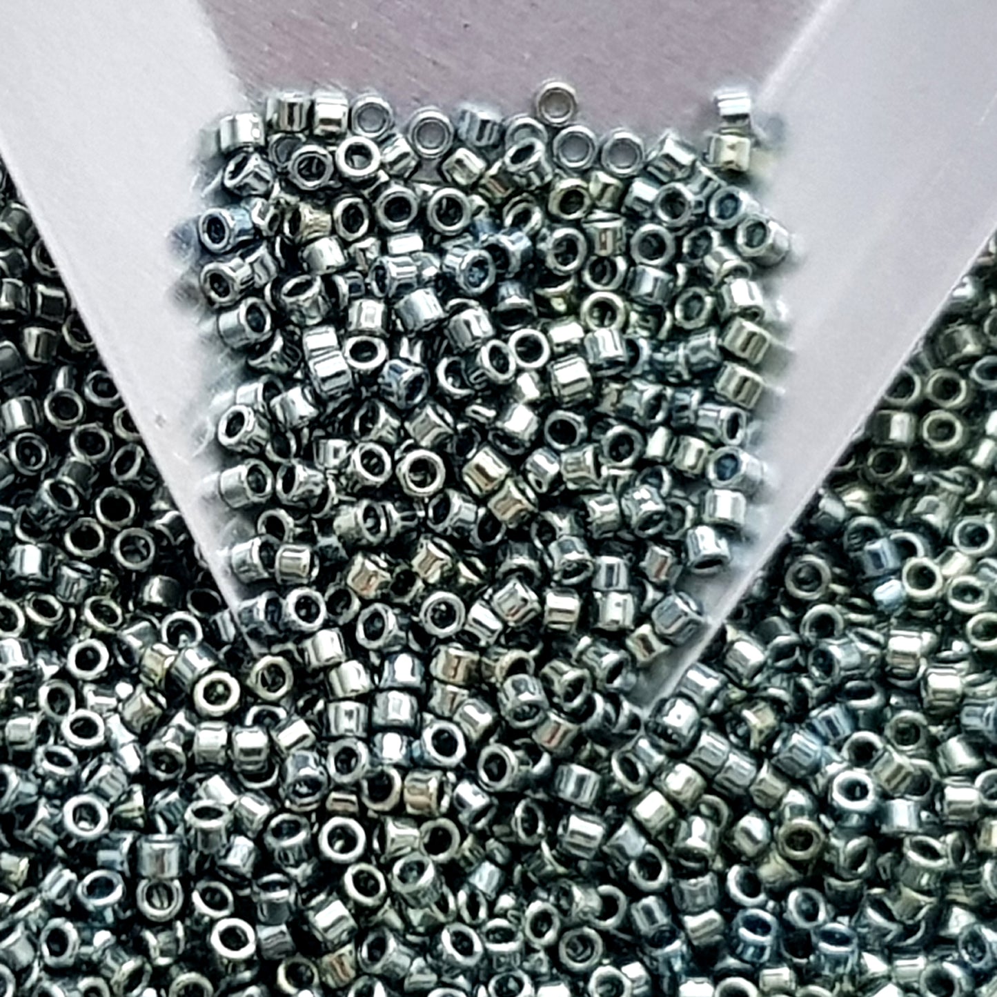 Aiko 11/0 TA-512 Green Silver Galvanized Precision-Cut Cylinder Toho Seed Beads | Beading Supply