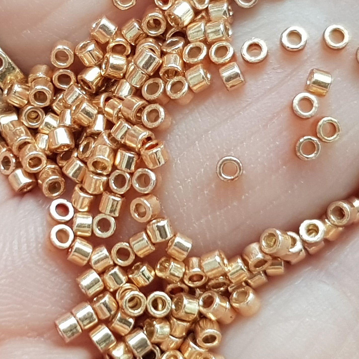 Aiko 11/0 TA-PF551 Rose Gold Galvanized PermaFinish Precision-Cut Cylinder Toho Seed Beads | Beading Supply