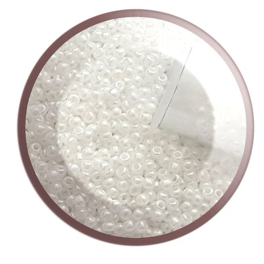 11/0 TR-121 White Opaque Lustre Round Toho Seed Beads - Beading Supply - Kalitheo Jewellery