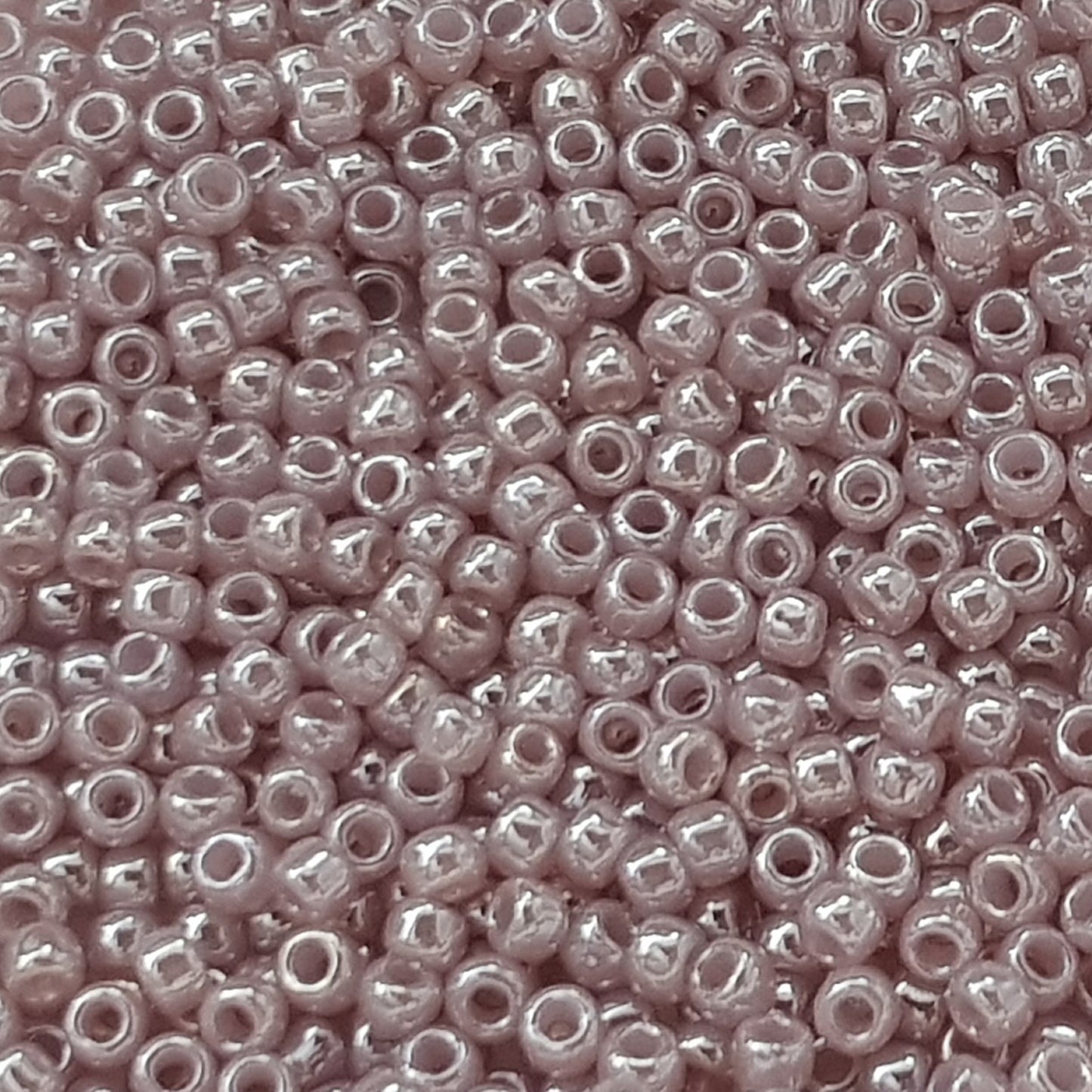 8/0 TR-151 Grape Mist Ceylon 10g/30g Round Toho Seed Beads - Beading Supply