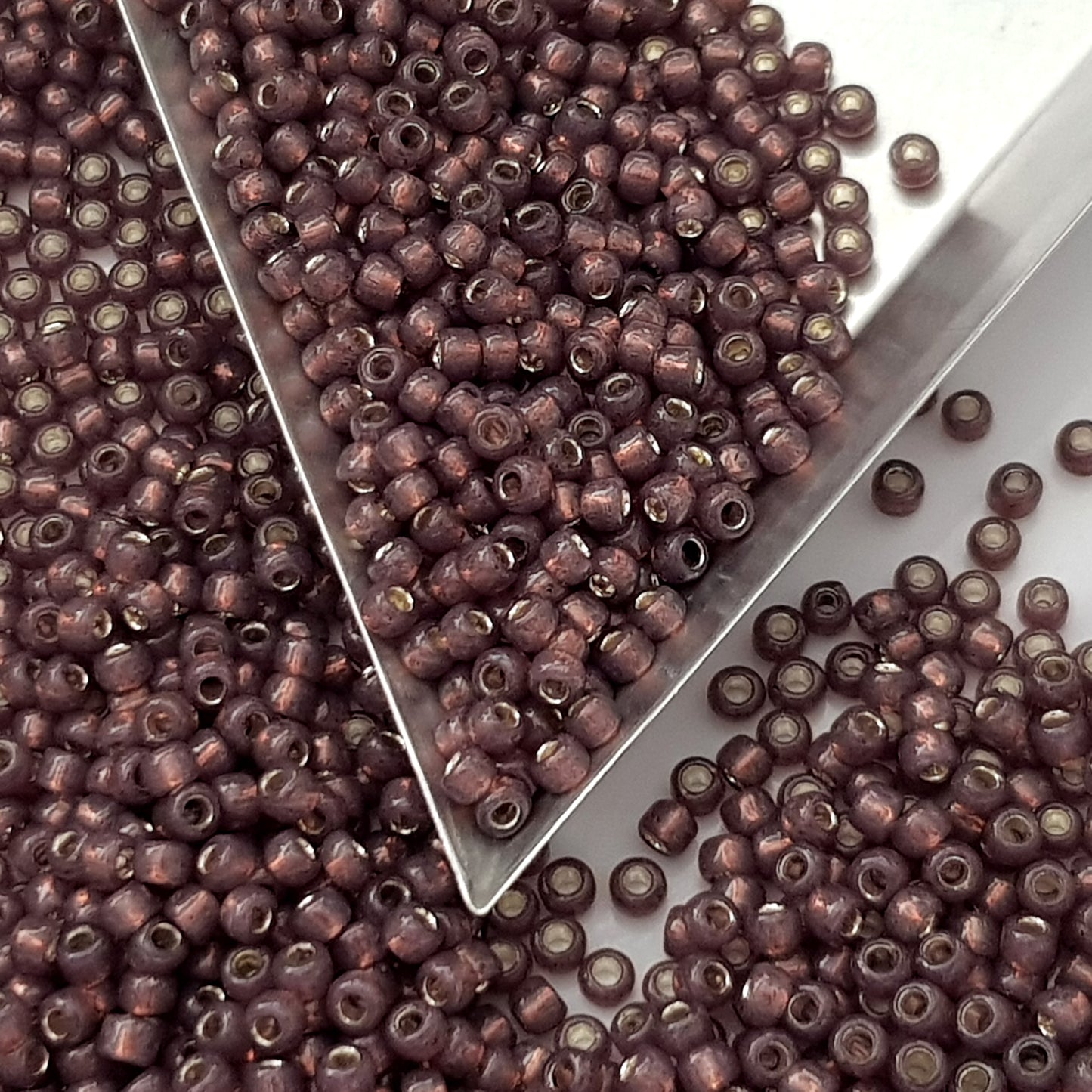 8/0 TR-2114 Milky Nutmeg Silver-Lined 10g/30g Round Toho Seed Beads - Beading Supply