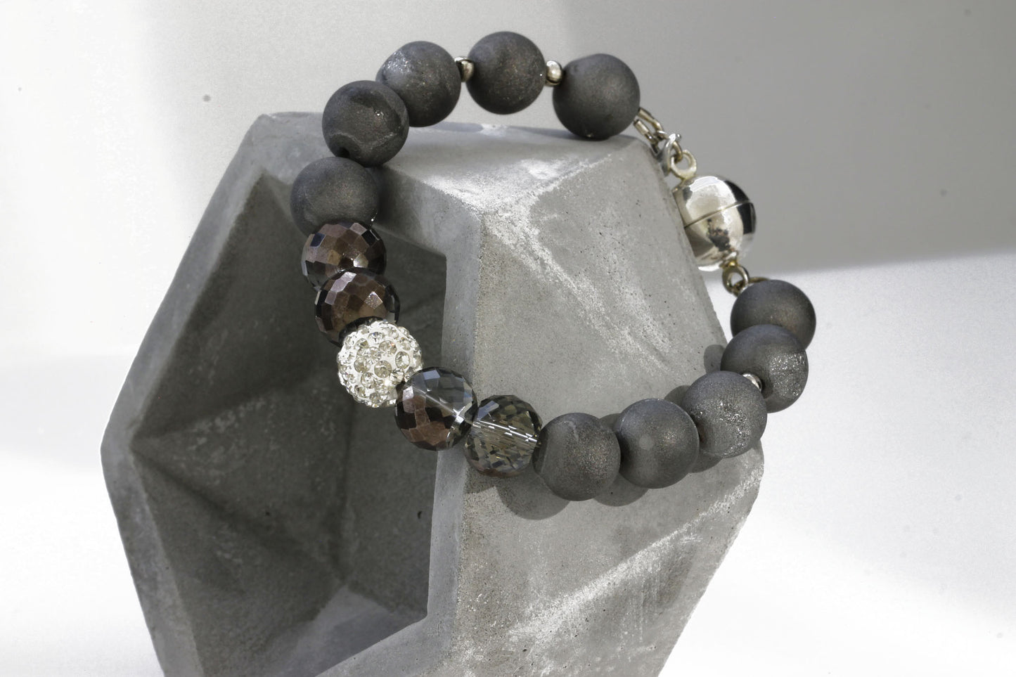 KTC-242 Natural Glamour Bracelet - Kalitheo Jewellery