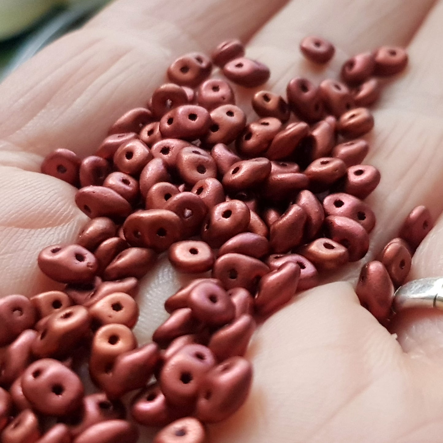 Matubo SuperDuo Dk Copper Metallic Matte 10g | SD-K0175 | Beading Supply