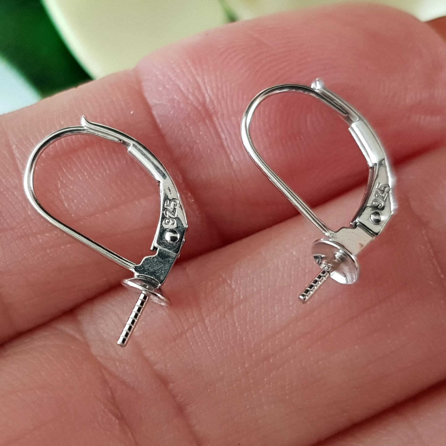 Continental Clip with Pearl Cup Polished Sterling Silver 925 - 4mm Pearl Cup | SS-032CPC4 |