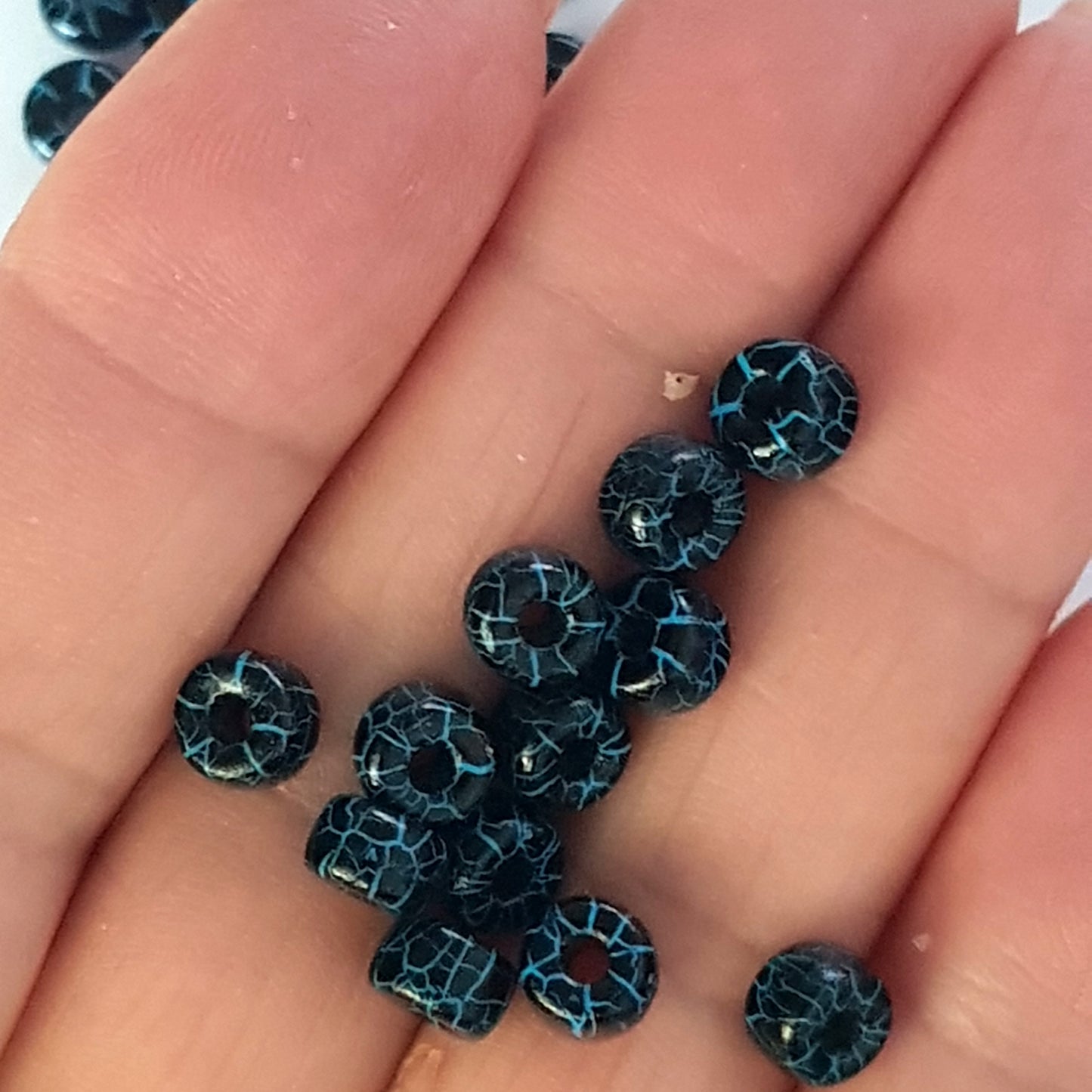 Matubo 2/0 Seed Beads - Jet Black/Blue - 6mm Round Beads -Kalitheo