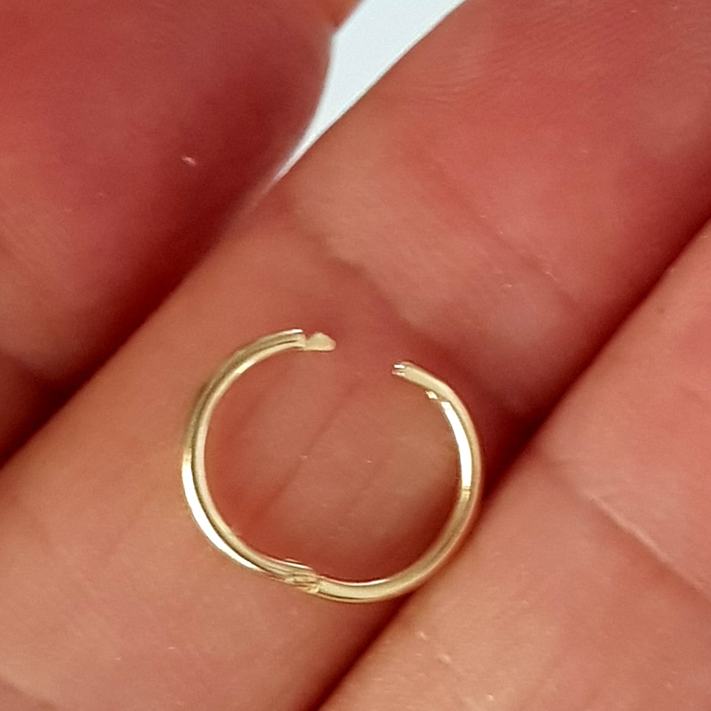 9ct White or Yellow Gold Sleeper Huggies – Available in 10mm, 12mm & 14mm