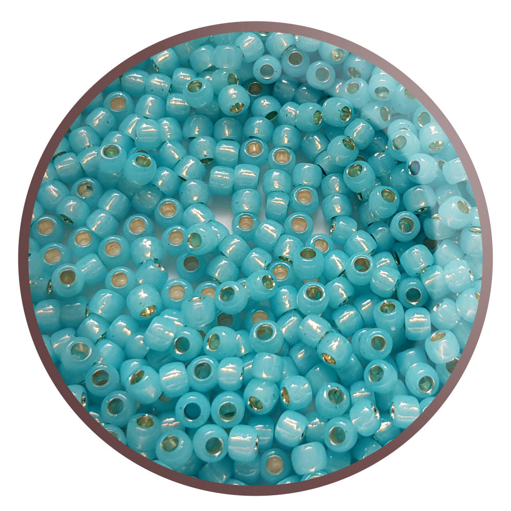 circle of close up milky aqua beads