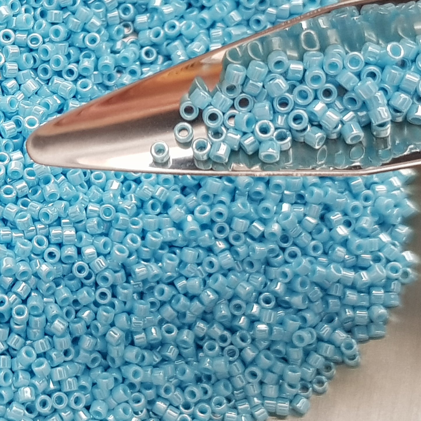 Aiko 11/0 TA-124B Baby Blue Opaque Precision-Cut Cylinder Toho Seed Beads | Beading Supply