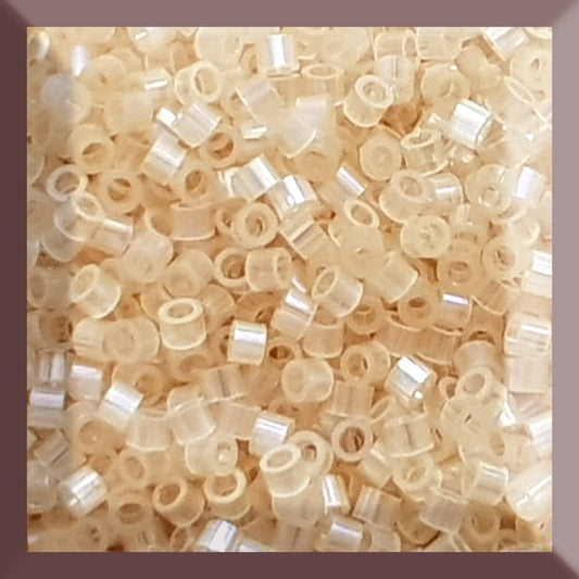 Aiko 11/0 TA-1550 Amaretto Crème  Rainbow Fibre-Optic Iridescent Precision-Cut Cylinder Toho Seed Beads | Beading Supply