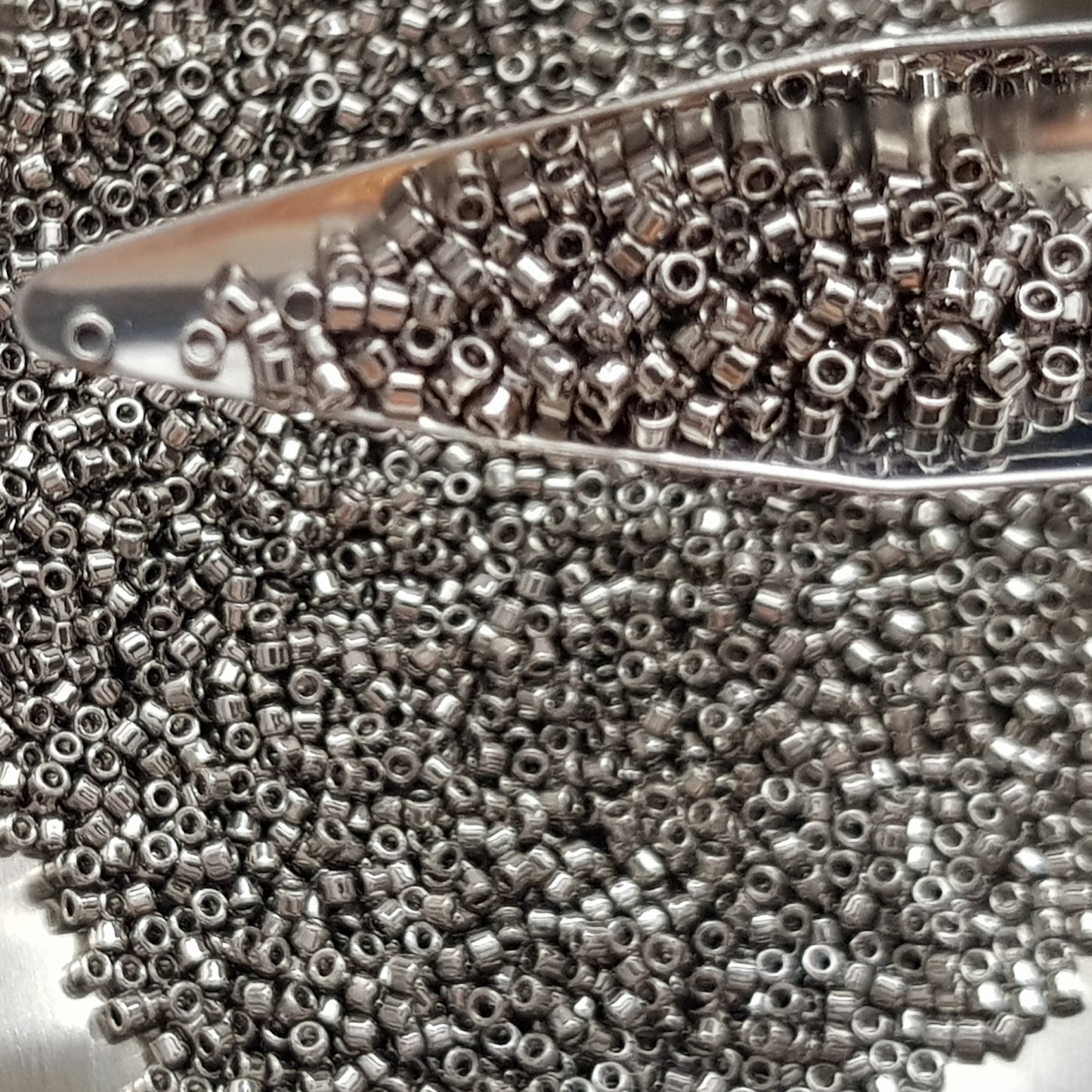 Aiko 11/0 TA-711 Antique Silver Metallic Precision-Cut Cylinder Toho Seed Beads | Beading Supply