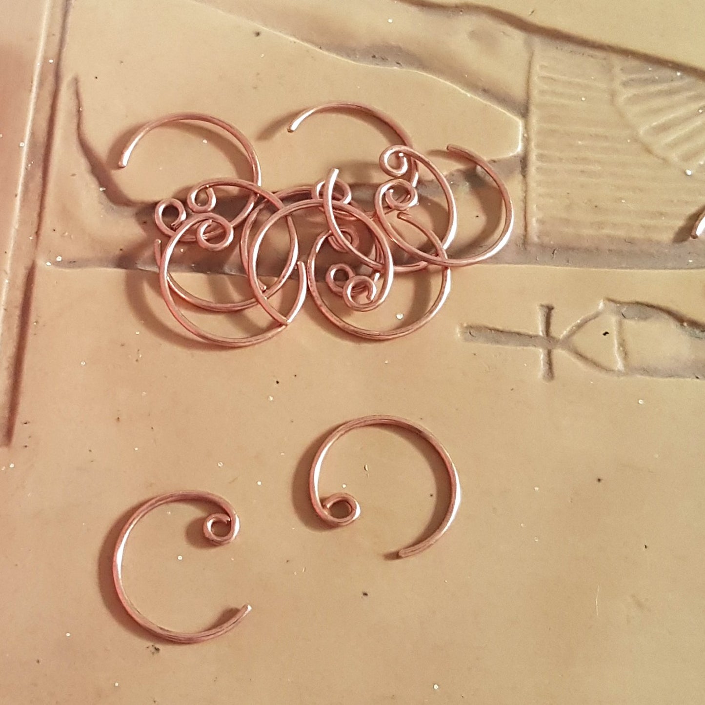Copper Circle Artisan Earring Hooks BULK 10 pcs | C006EH-5 | Jewellery Supply - Kalitheo Jewellery