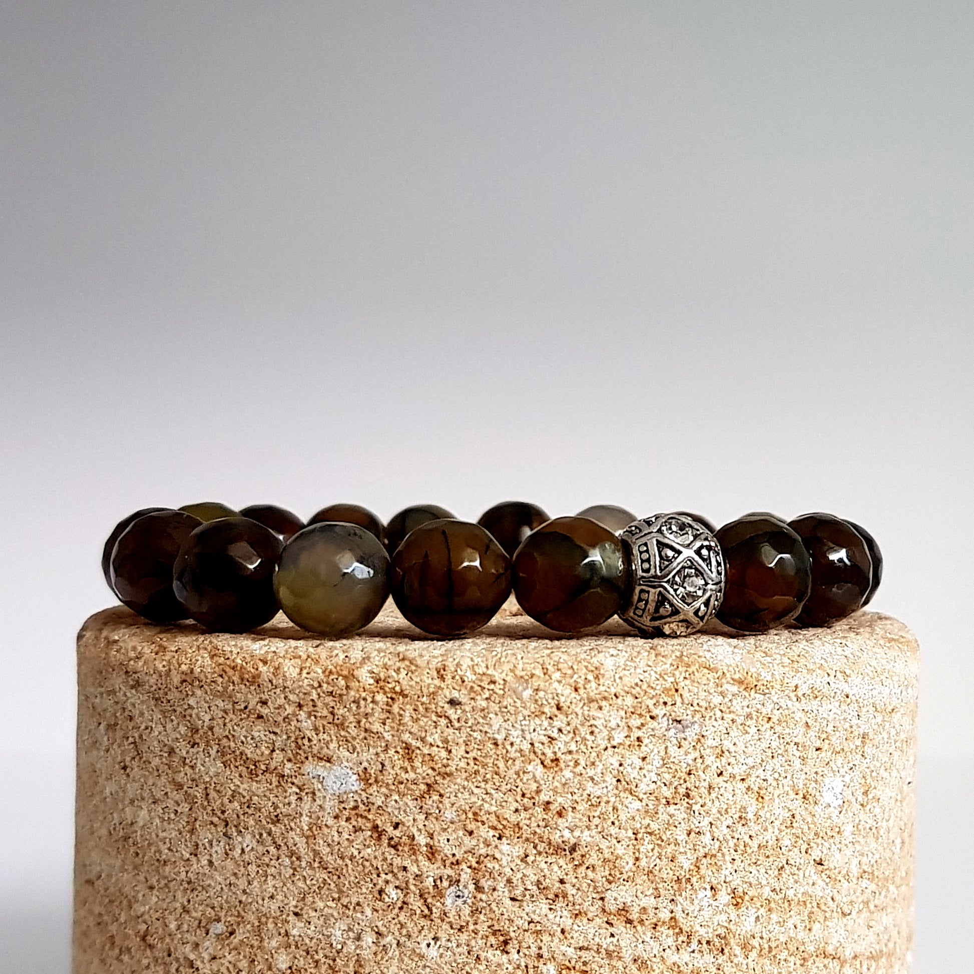 Stretch Earthy Splendor Agate Handmade Bracelet | KJ-288B | Unisex Bracelet - Kalitheo Jewellery