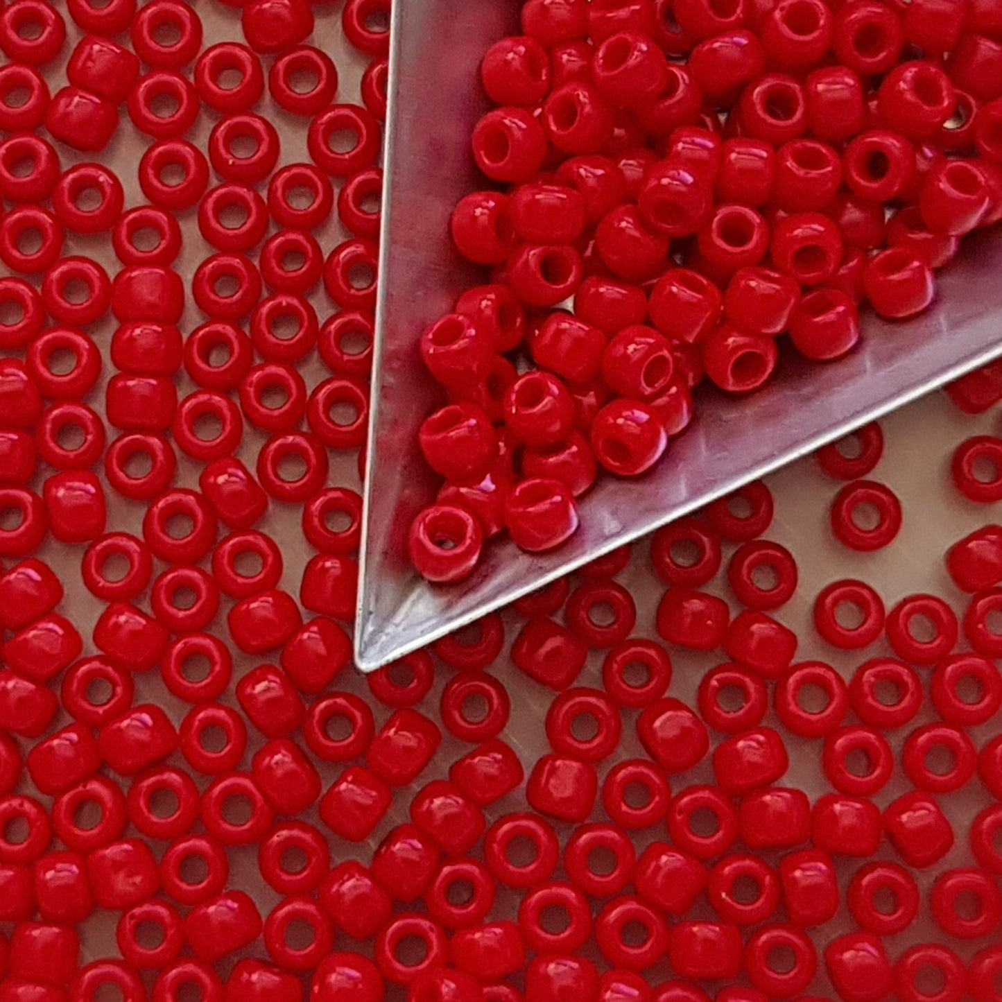 6/0 TR-45 Pepper Red Opaque 10g/30g Round Toho Seed Beads - Beading Supply