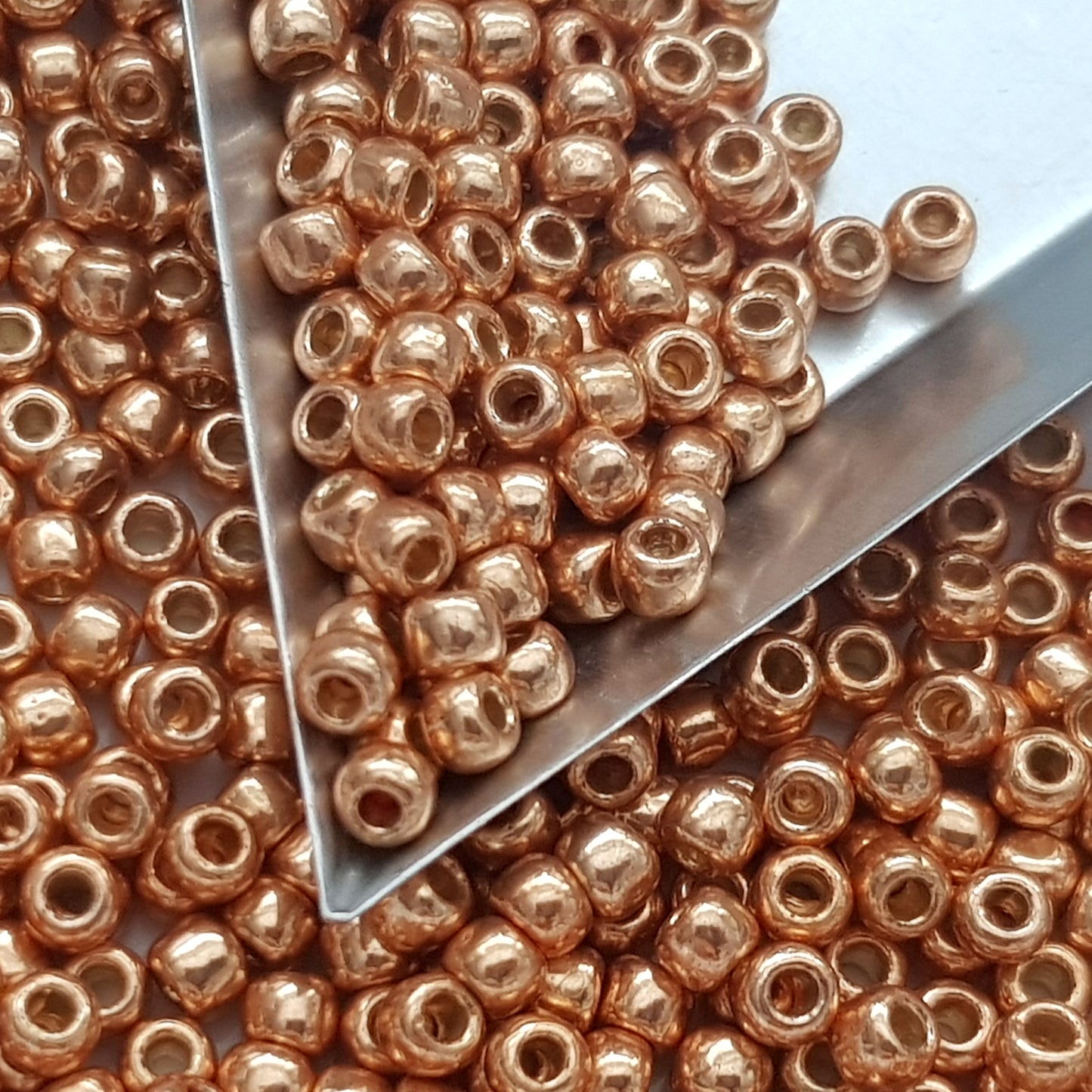 6/0 TR-PF551 Rose Gold Galvanized Permanent Finish 10g/30g Round Toho Seed Beads - Beading Supply