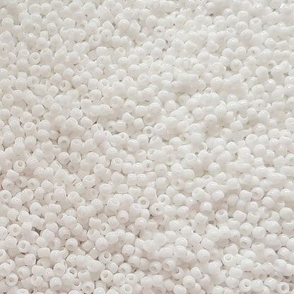 8/0 TR-41 White Opaque Round Toho Seed Beads - Beading Supply - Kalitheo 