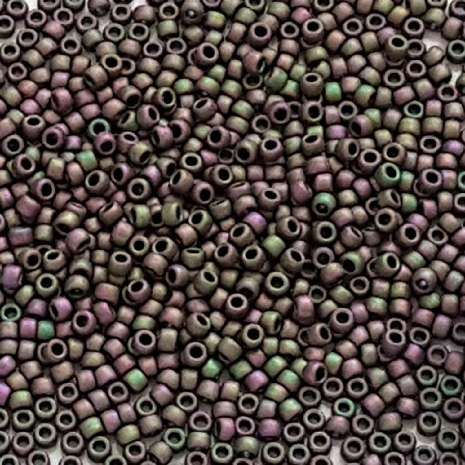 8/0 TR-709 Iris Violet Matte Round Toho Seed Beads - Beading Supply - Kalitheo Jewellery