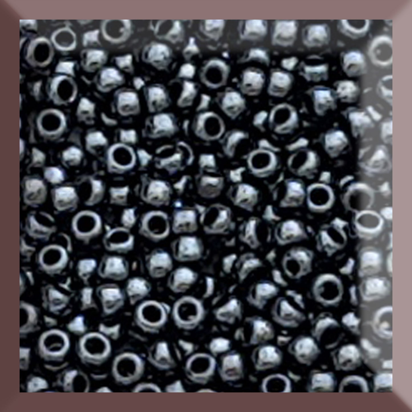 8/0 TR-81 Haematite Metallic 10g/30g Round Toho Seed Beads - Beading Supply