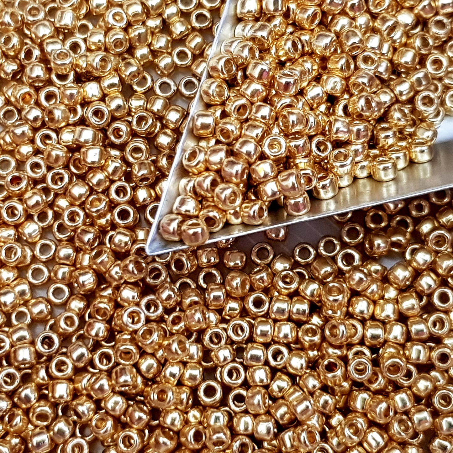 8/0 TR-PF557 Starlight Gold Galvanized Permanent Finish 10g/30g Round Toho Seed Beads - Beading Supply
