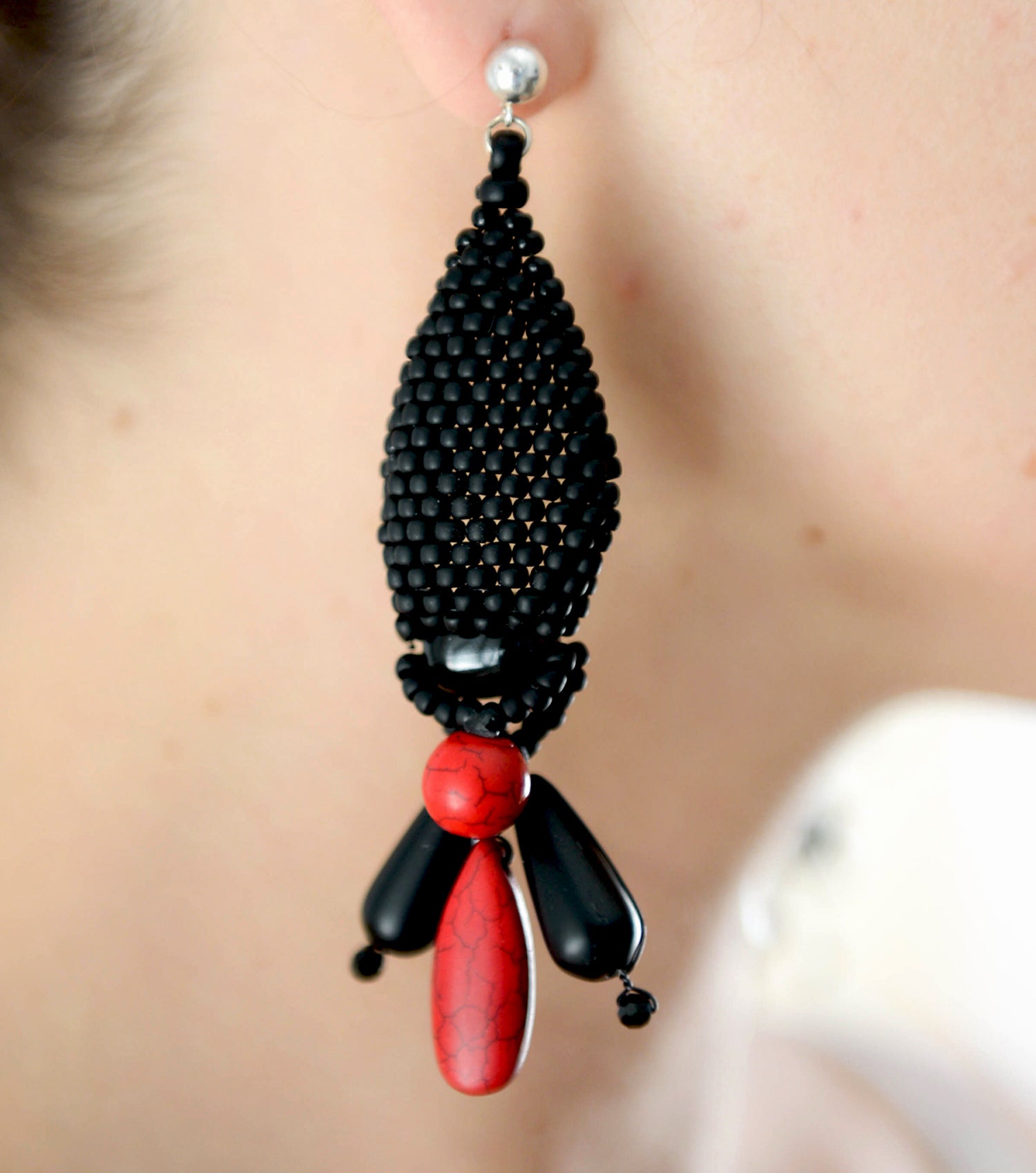 KTC-380 Stunning Statement Earrings - Black Agate - Red Howlite - Free Shipping - Kalitheo Jewellery