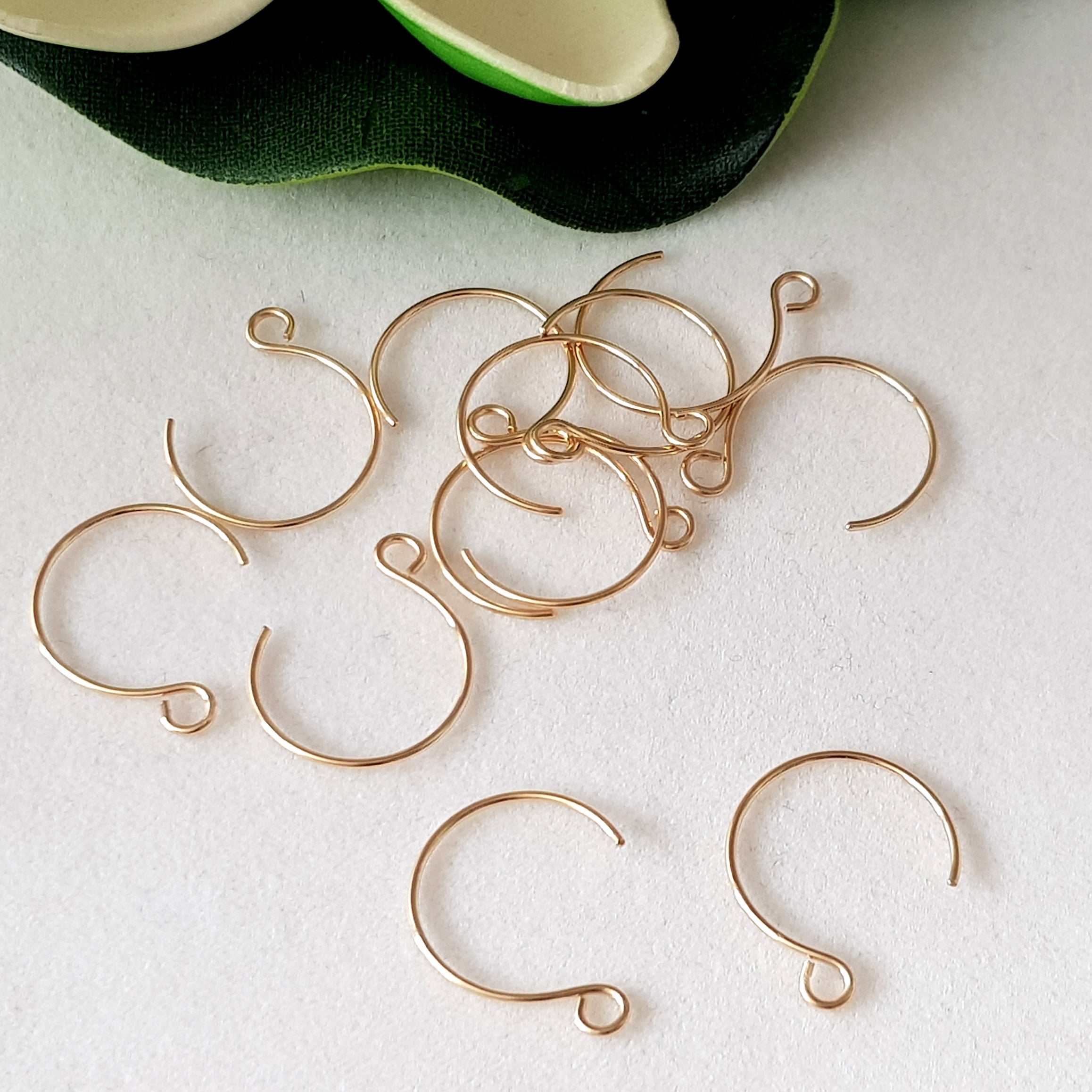 Fish Hook Earring Wires 18x13mm Gold Filled (Pair)