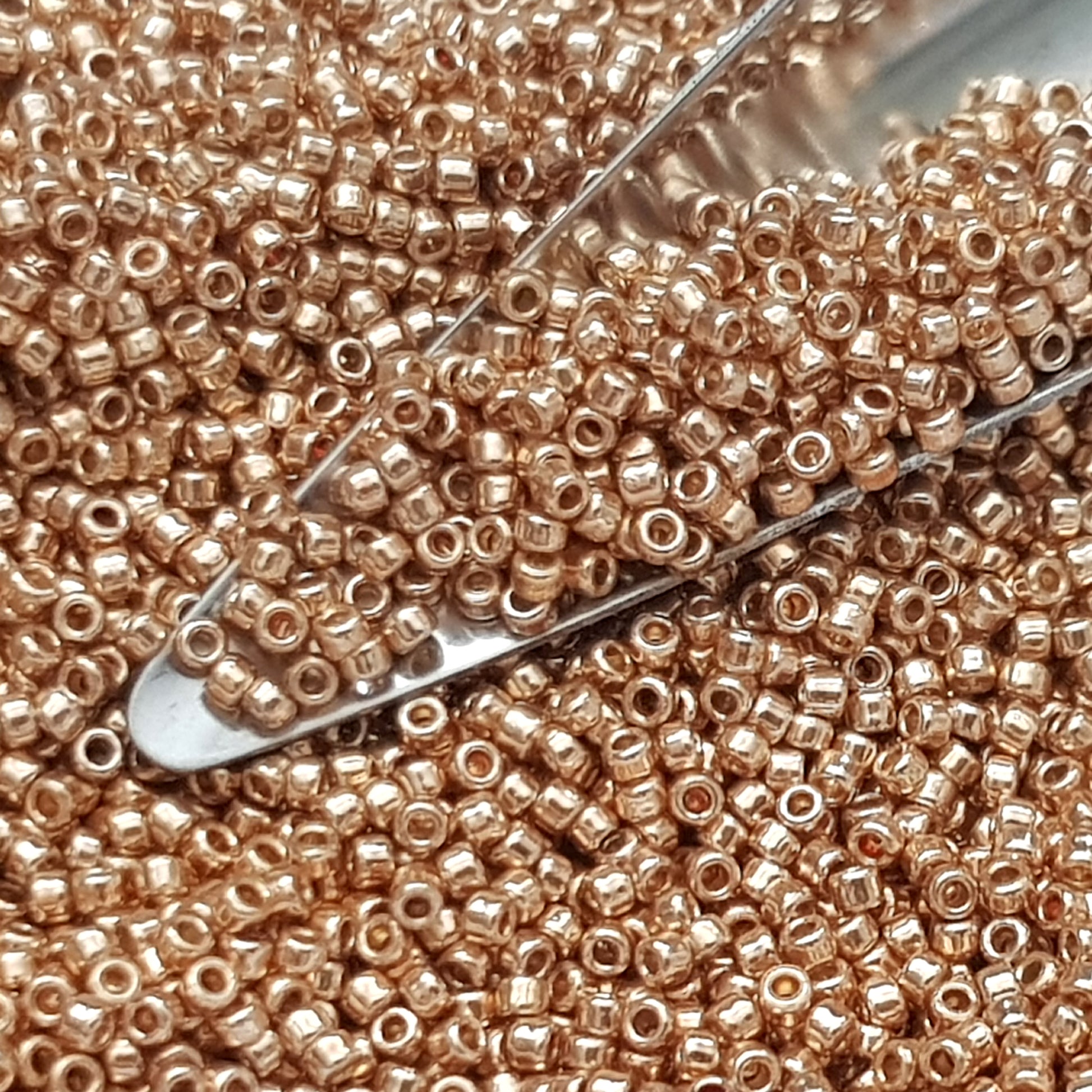 Toho Round Seed Beads 11/0 #PF551 - Permanent Finish Galvanized Rose Gold (8g)