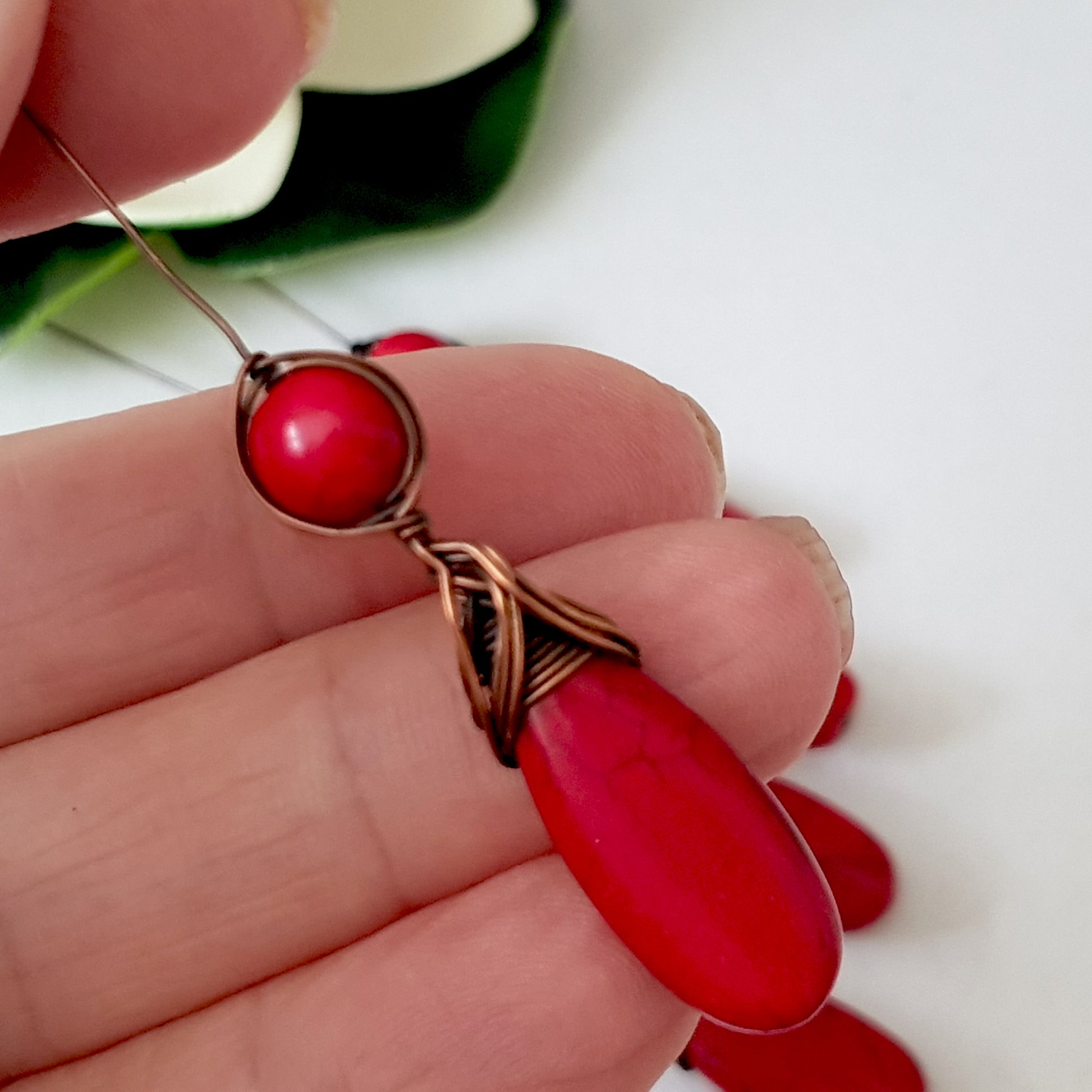 Wire wrapped red howlite headpins | Kalitheo Findings