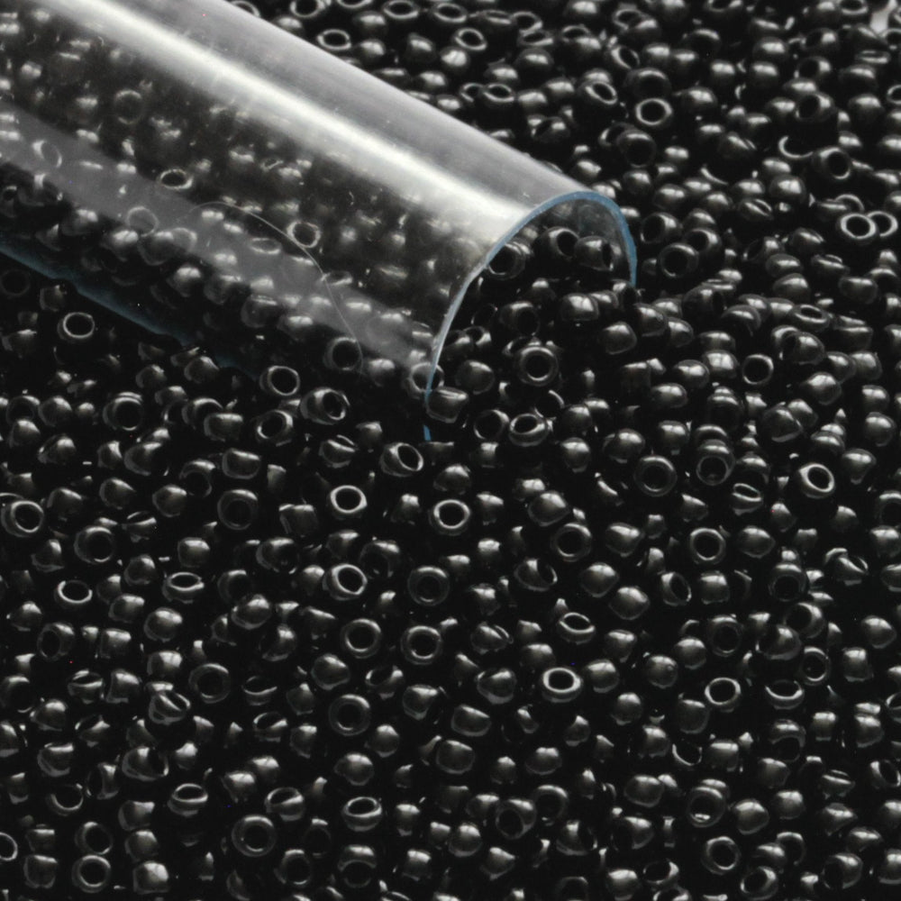 11/0 TR-49  Jet Black Opaque Round Toho - Beading Supply close up