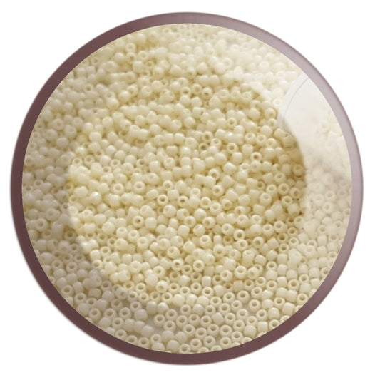 11/0 TR-51 Lt Beige Opaque Round Toho circle white background