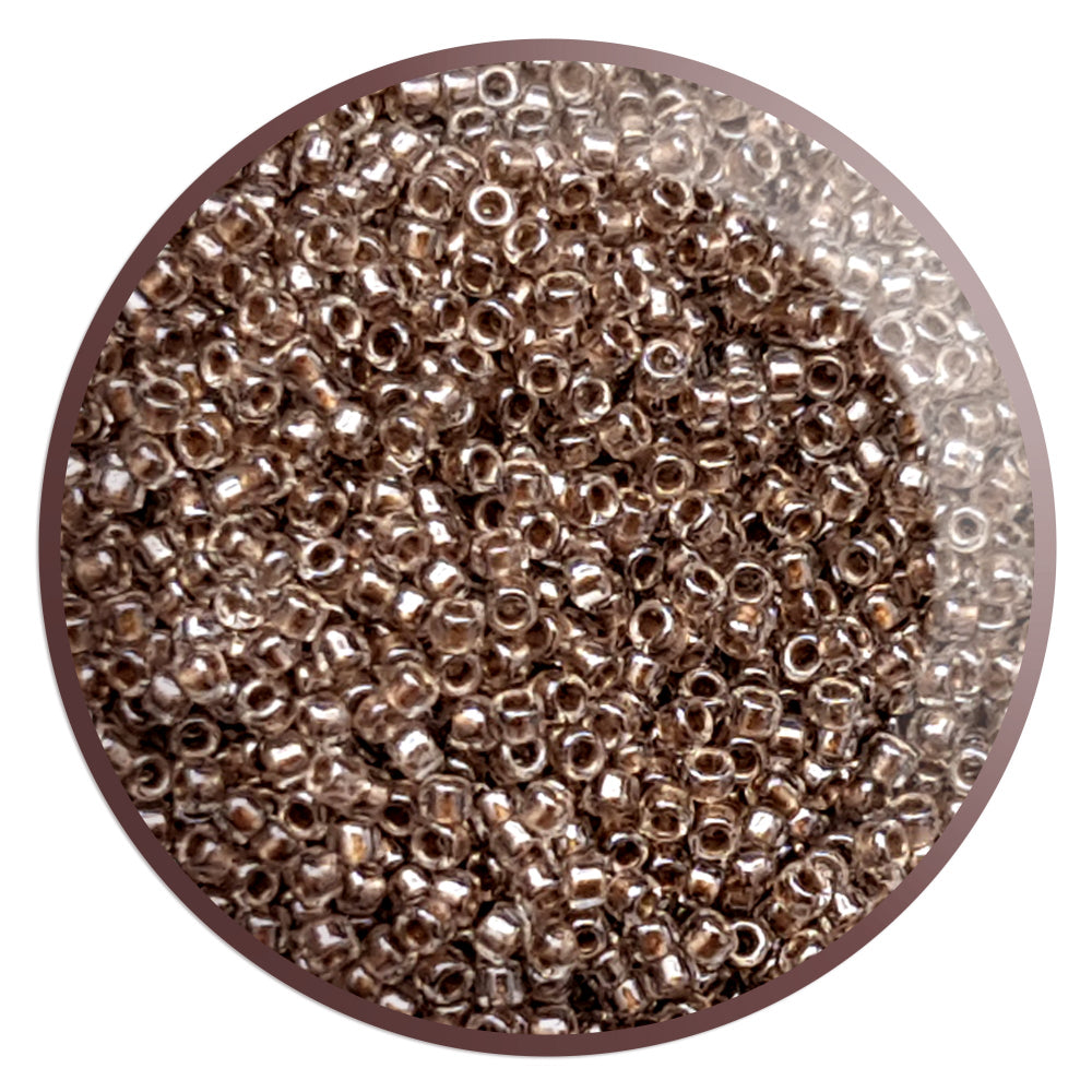 Circle close up crystal gold-lined beads