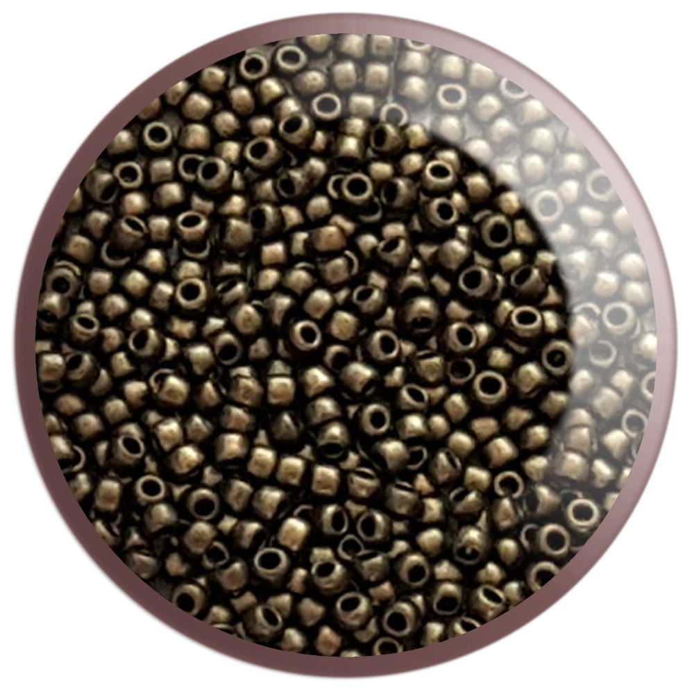 6/0 TR-Y615 Gold Metallic Suede Hybrid Round Toho Seed Beads - Beading Supply white background.