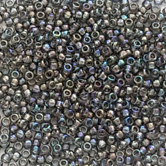 8/0 TR-176 Black Diamond Rainbow Round Toho close up.