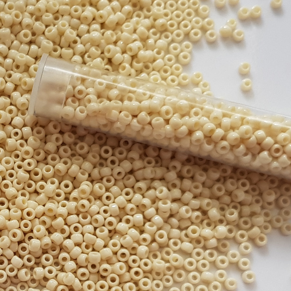 8/0 TR-51 Lt Beige Opaque Round Toho Seed Beads - Beading Supply - Kalitheo 